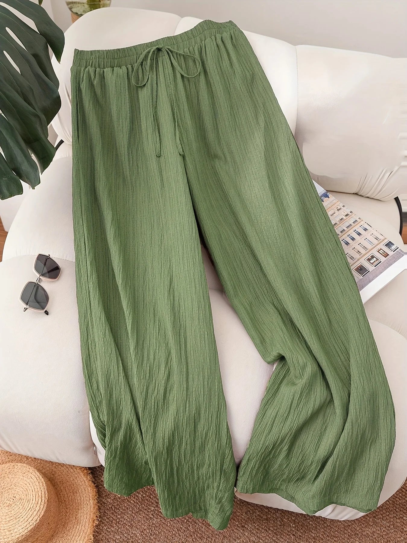 Plus Size Women's Elastic Waist Loose Fit Lightweight Casual Pants Comfortable Relaxed Style Versatile Everyday Wear